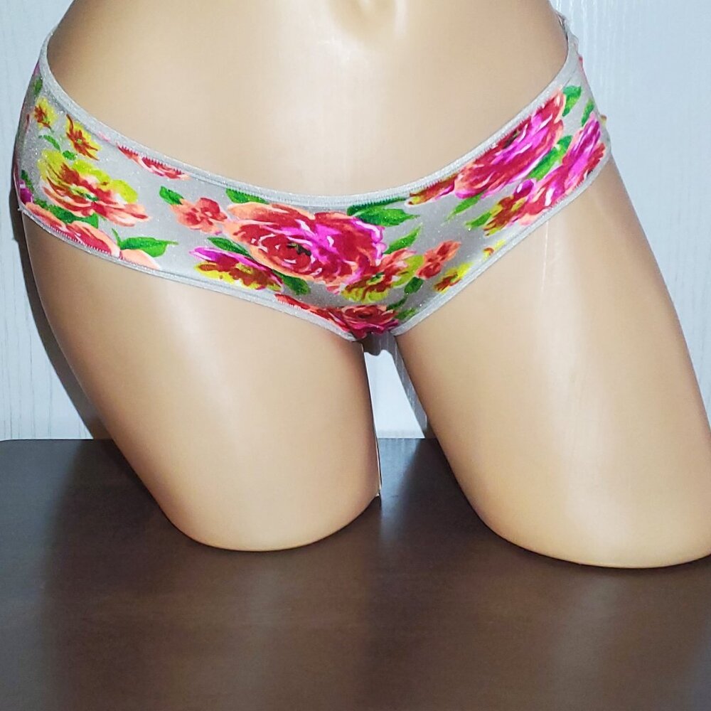 Victoria's Secret Hip-Hugger Panties. New with Tags Size Medium.